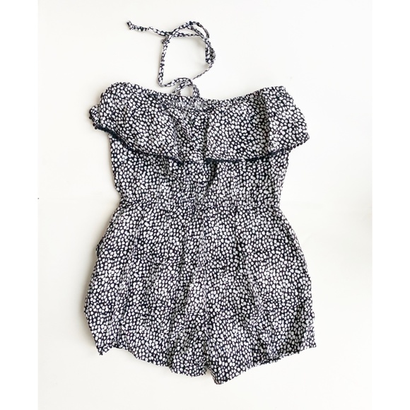 Sz XSm / Black & White Romper - Picture 2 of 6
